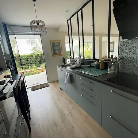 Cosy A Deux Pas De La - Classee 3 Etoiles * 莱萨布勒-多洛讷